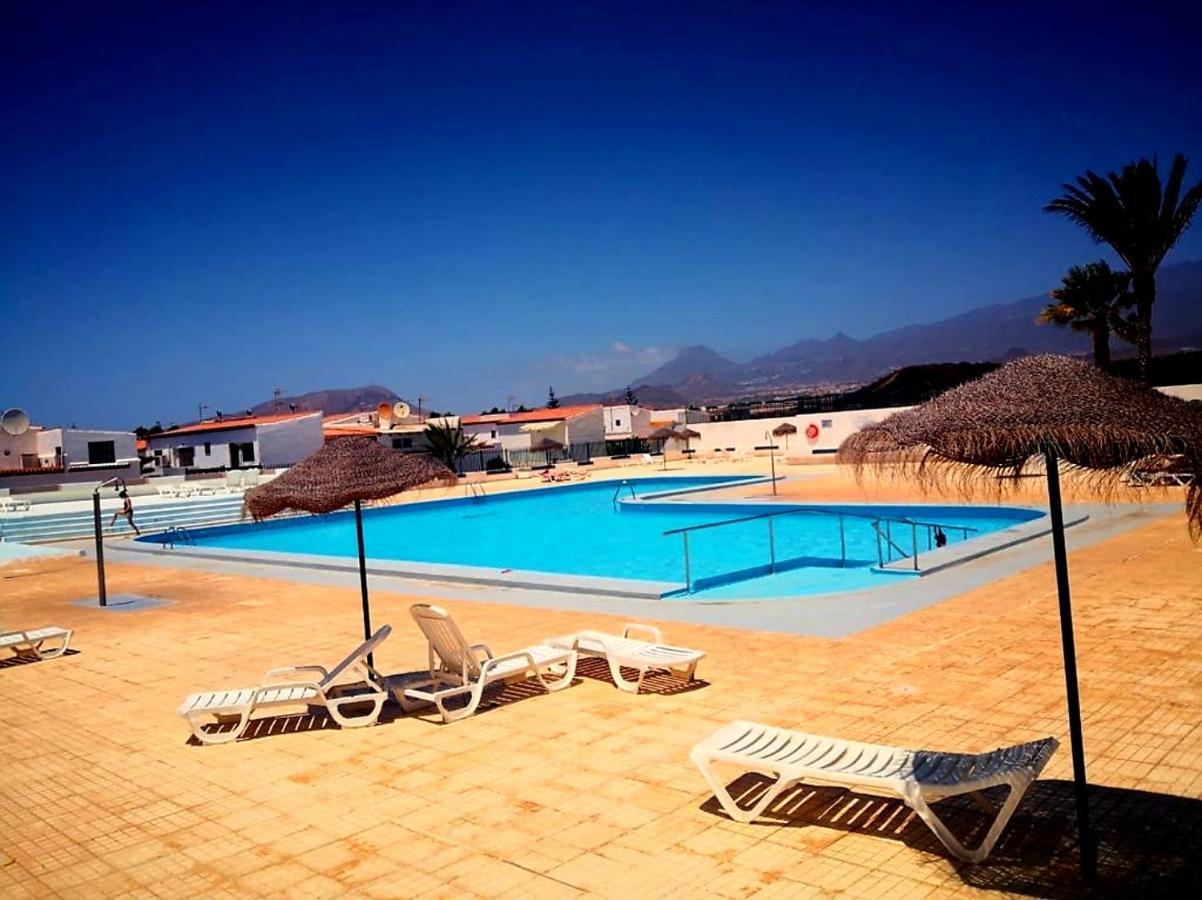 Vakantiehuis * Holiday Home * Casa De Vacaciones * Urb. Chayofita กอสตา เดล ซิเลนซิโอ ภายนอก รูปภาพ